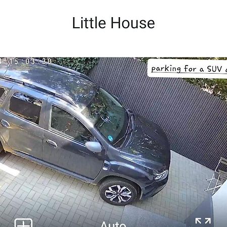 Littlehouse- Entire Property For Maximum 4 People بوخارست المظهر الخارجي الصورة