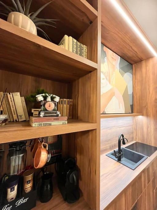 Littlehouse- Entire Property For Maximum 4 People بوخارست المظهر الخارجي الصورة