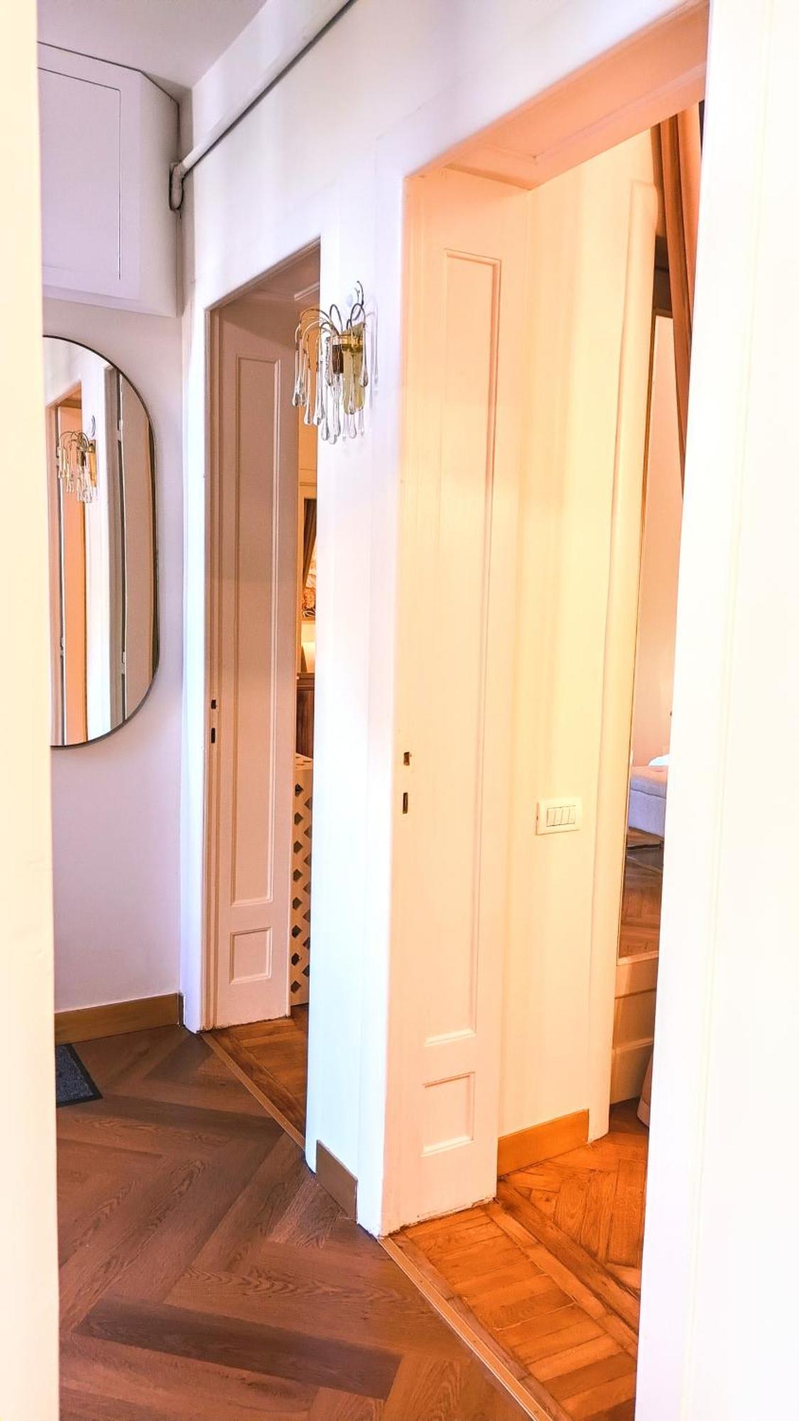 Littlehouse- Entire Property For Maximum 4 People بوخارست المظهر الخارجي الصورة