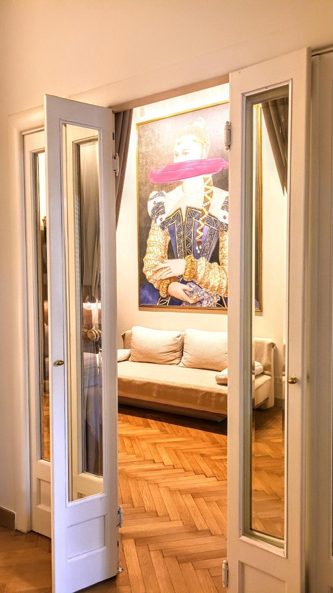 Littlehouse- Entire Property For Maximum 4 People بوخارست المظهر الخارجي الصورة